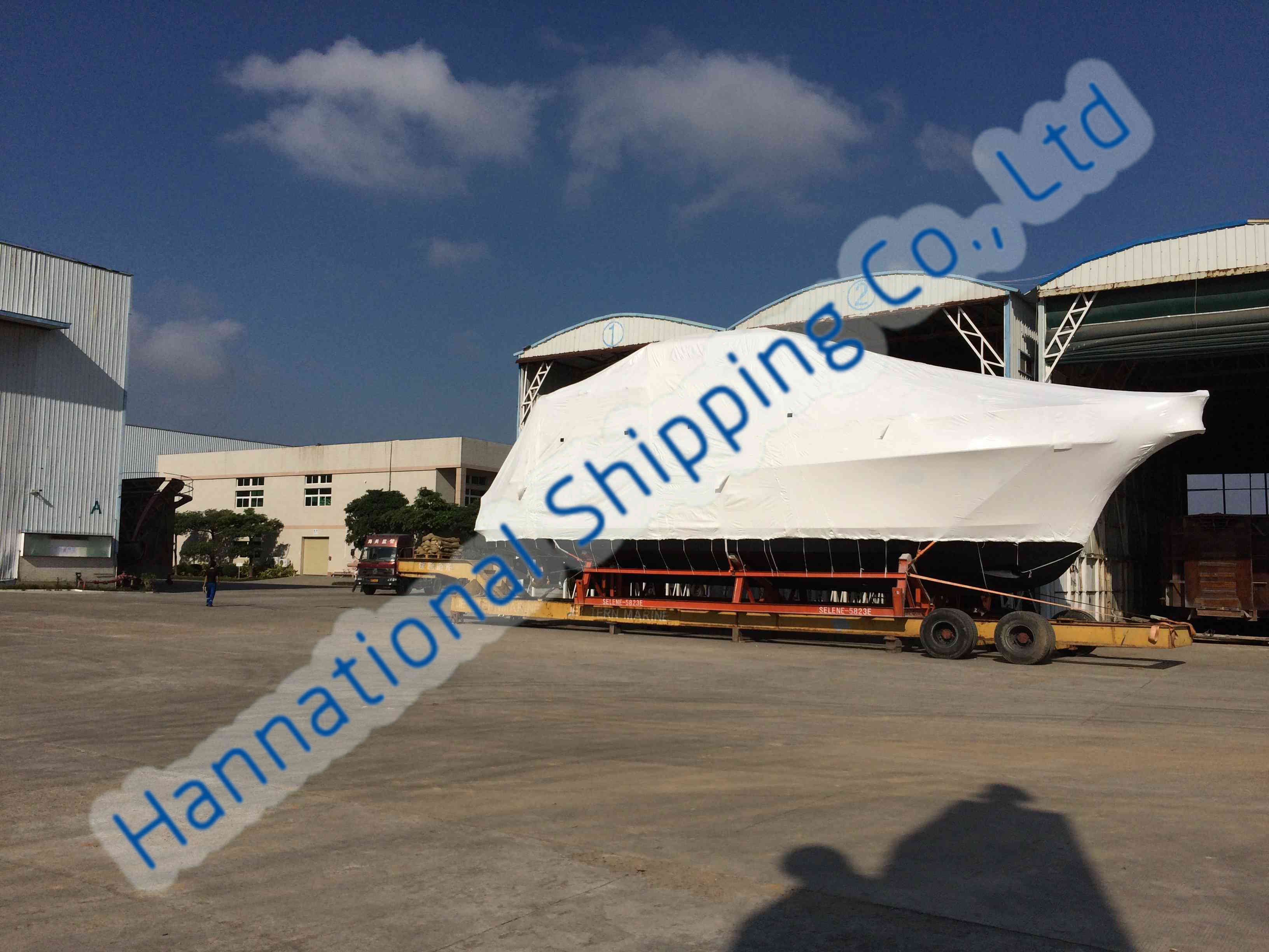 Yacht from Zhuhai to Brisbane(19.38x5.23x6.77M 54Ton）